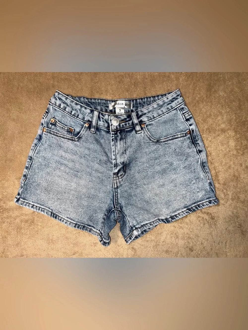 Madden Girl Light Wash Denim Shorts